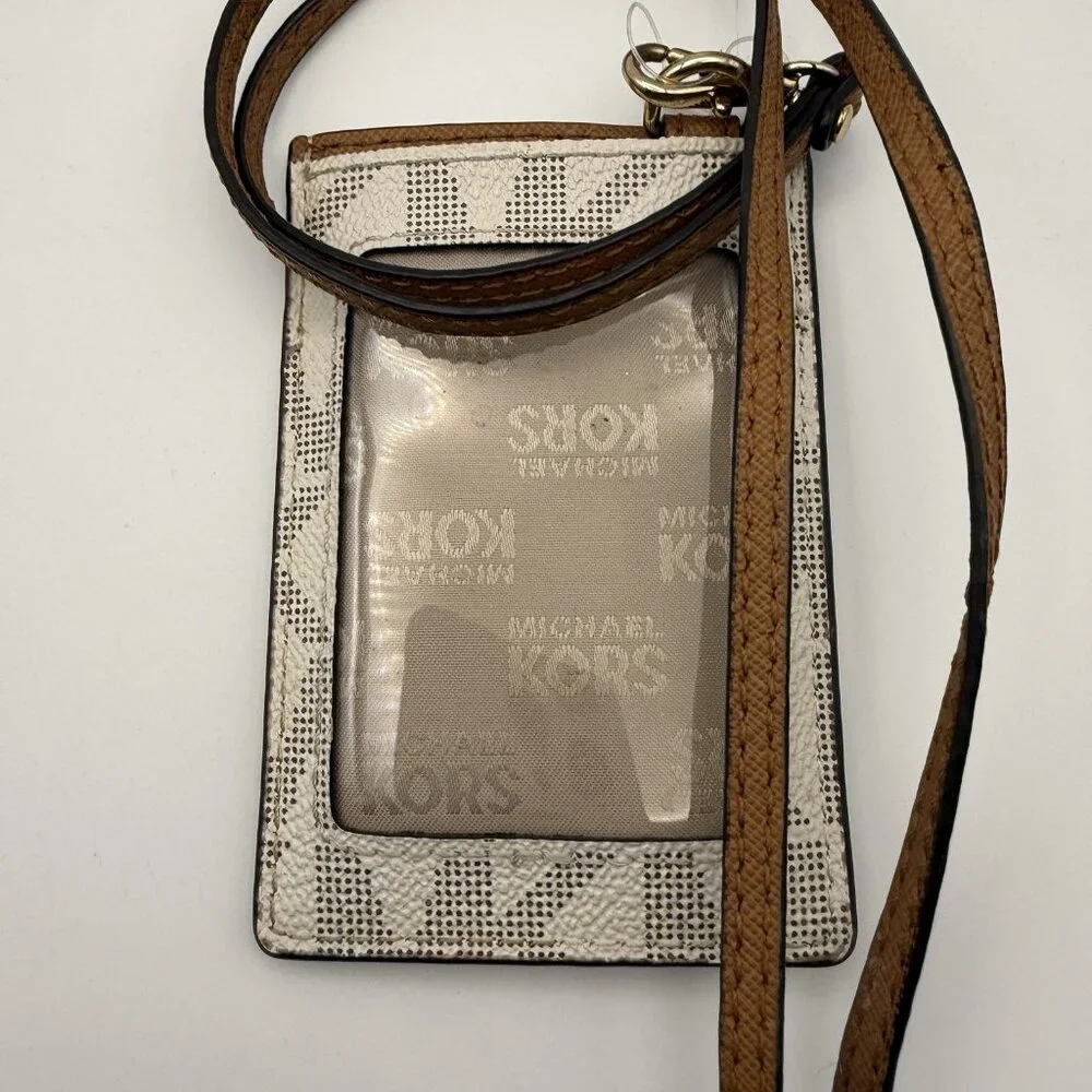 Michael Kors Women's Leather lanyard - Picture 3 of 3